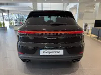 Usado Porsche Cayenne 470 CV (345 kW) 2025 Negro SUV