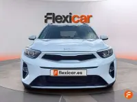 Usado Kia Stonic 84 CV (61 kW) 2023 Blanco SUV