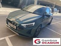 Usado Hyundai i20 100 CV (73 kW) 2025 Verde Utilitario