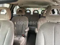 Usado Chrysler Grand Voyager Limited 140 CV (102 kW) 2003 Beige Monovolumen