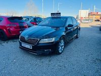 Usado Skoda Superb Ambition 120 CV (88 kW) 2015 Negro Berlina