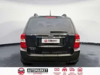 Usado Kia Carnival 184 CV (135 kW) 2008 Naranja Monovolumen