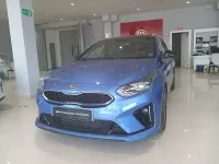 Usado Kia Ceed GT GT-Line 160 CV (117 kW) 2021 Azul Familiar