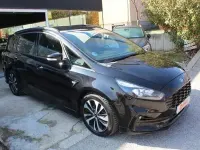 Usado Ford S-MAX ST-Line 190 CV (139 kW) 2023 Negro Monovolumen