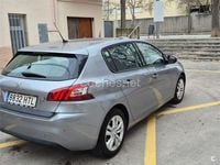 Usado Peugeot 308 Access 125 CV (91 kW) 2013 Gris / plata Berlina