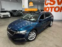 Usado Skoda Superb Style 218 CV (160 kW) 2020 Azul Familiar