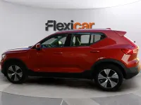 Usado Volvo XC40 163 CV (119 kW) 2020 Rojo SUV