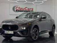 Usado Maserati Levante 275 CV (202 kW) 2020 Gris SUV