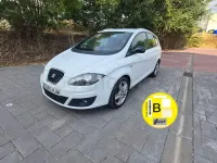 Usado Seat Altea XL Style 105 CV (77 kW) 2012 Blanco Monovolumen