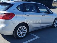 Usado BMW 225 Active Tourer iPerformance 224 CV (164 kW) 2017 Gris / plata Monovolumen