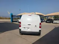 Usado Peugeot Partner 99 CV (72 kW) 2023 Blanco Monovolumen