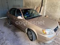 Usado Hyundai Accent 85 CV (62 kW) 2003 Beige Berlina