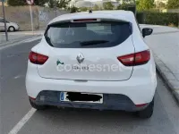 Usado Renault Clio IV Authentique 75 CV (55 kW) 2015 Blanco Berlina
