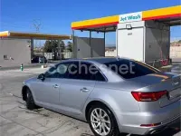 Usado Audi A4 Advanced Plus 190 CV (139 kW) 2019 Gris / plata Berlina