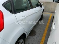 Usado Ford Fiesta Titanium 82 CV (60 kW) 2012 Blanco Utilitario