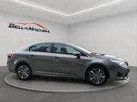 Usado Toyota Avensis Advance 143 CV (105 kW) 2018 Gris Berlina
