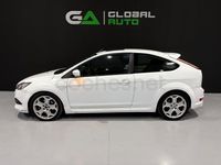 Usado Ford Focus Trend 136 CV (100 kW) 2010 Blanco Berlina