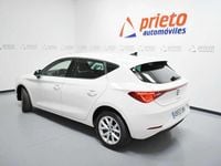 Usado Seat Leon Style 116 CV (85 kW) 2022 Blanco Utilitario