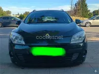 Usado Renault Mégane GrandTour Dynamique 105 CV (77 kW) 2009 Verde Familiar