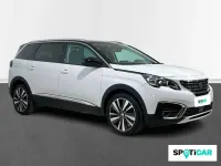 Usado Peugeot 5008 Allure 130 CV (95 kW) 2019 Blanco SUV