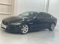 Usado Jaguar XE Pure 180 CV (132 kW) 2015 Negro Berlina