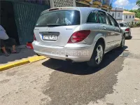 Usado Mercedes R280 190 CV (139 kW) 2006 Gris / plata Familiar