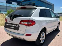 Usado Renault Koleos Expression 150 CV (110 kW) 2011 Blanco SUV