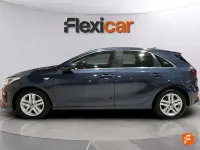 Usado Kia Ceed 140 CV (102 kW) 2020 Azul Utilitario
