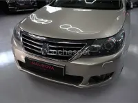Usado Renault Latitude Privilege 175 CV (128 kW) 2012 Beige Berlina