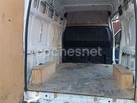 Usado Ford Tourneo Limited 125 CV (91 kW) 2012 Blanco Monovolumen