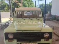 Usado Land Rover Defender 112 CV (82 kW) 1995 Verde SUV