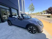Usado Mini Cooper Cabriolet 163 CV (119 kW) 2025 Gris / plata Descapotable