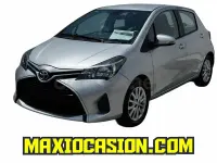 Usado Toyota Yaris Active 99 CV (72 kW) 2015 Gris / plata Utilitario