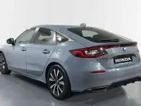 Usado Honda Civic Elegance 184 CV (135 kW) 2025 Gris Utilitario
