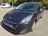 Usado Peugeot 5008 Allure 120 CV (88 kW) 2015 Azul Monovolumen