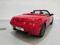 Usado Alfa Romeo Spider 150 CV (110 kW) 1998 Rojo Descapotable