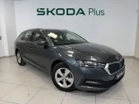 Usado Skoda Octavia Ambition 150 CV (110 kW) 2021 Gris Familiar