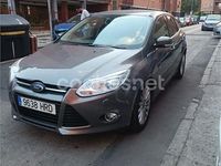 Usado Ford Focus Titanium 125 CV (91 kW) 2013 Gris / plata Berlina