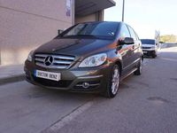 Usado Mercedes B200 193 CV (141 kW) 2009 Marrón Monovolumen
