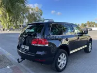 Usado VW Touareg R 174 CV (127 kW) 2007 Negro SUV