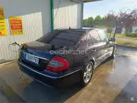 Usado Mercedes E280 Avantgarde 190 CV (139 kW) 2007 Negro Berlina