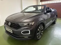 Usado VW T-Roc R-line 150 CV (110 kW) 2020 Violeta / lila SUV