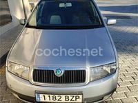 Usado Skoda Fabia Comfort 101 CV (74 kW) 2002 Gris / plata Familiar