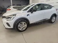 Usado Renault Captur Equilibre 100 CV (73 kW) 2023 Blanco SUV
