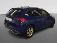 Usado Skoda Scala Ambition 110 CV (80 kW) 2023 Azul Utilitario
