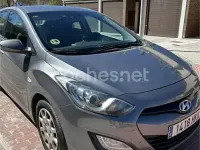 Usado Hyundai i30 Base 90 CV (66 kW) 2012 Gris / plata Berlina