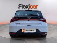 Usado Hyundai i20 101 CV (74 kW) 2022 Blanco Utilitario