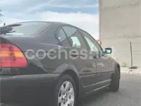 Usado BMW 318 143 CV (105 kW) 2003 Negro Berlina