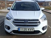 Usado Ford Kuga Trend 120 CV (88 kW) 2019 Blanco SUV