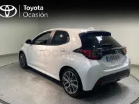 Usado Toyota Yaris Hybrid Style 116 CV (85 kW) 2024 Blanco Berlina